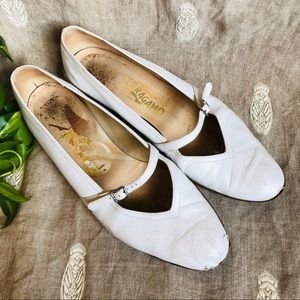 Salvatore Ferragamo White Ballet Flats